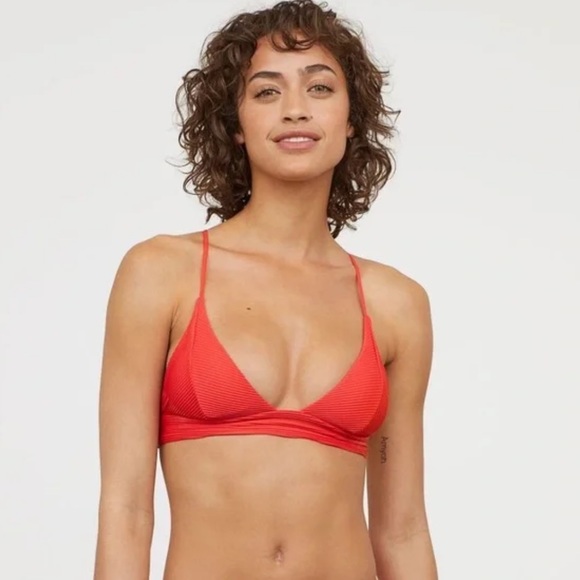 H&M Red Ribbed Bikini Set, size US 4, EUC - Picture 2 of 16